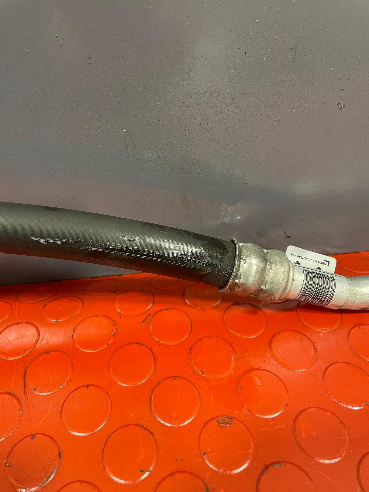 Citroen Berlingo/Peugeot Partner AIR CON PIPE 1.5 2019-2024 P/N 9822435580