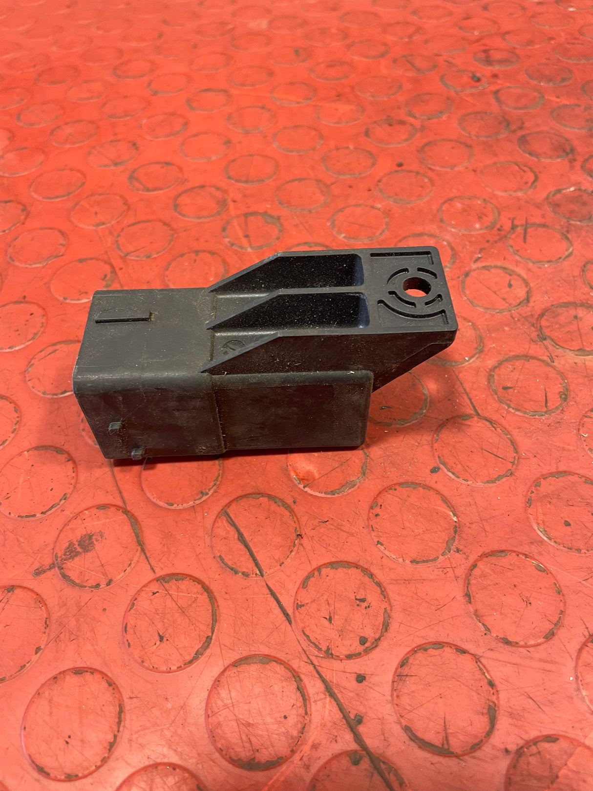 Citroen Berlingo/Peugeot Partner GLOW PLUG RELAY 1.6 2013-2018 P/N 9803299780