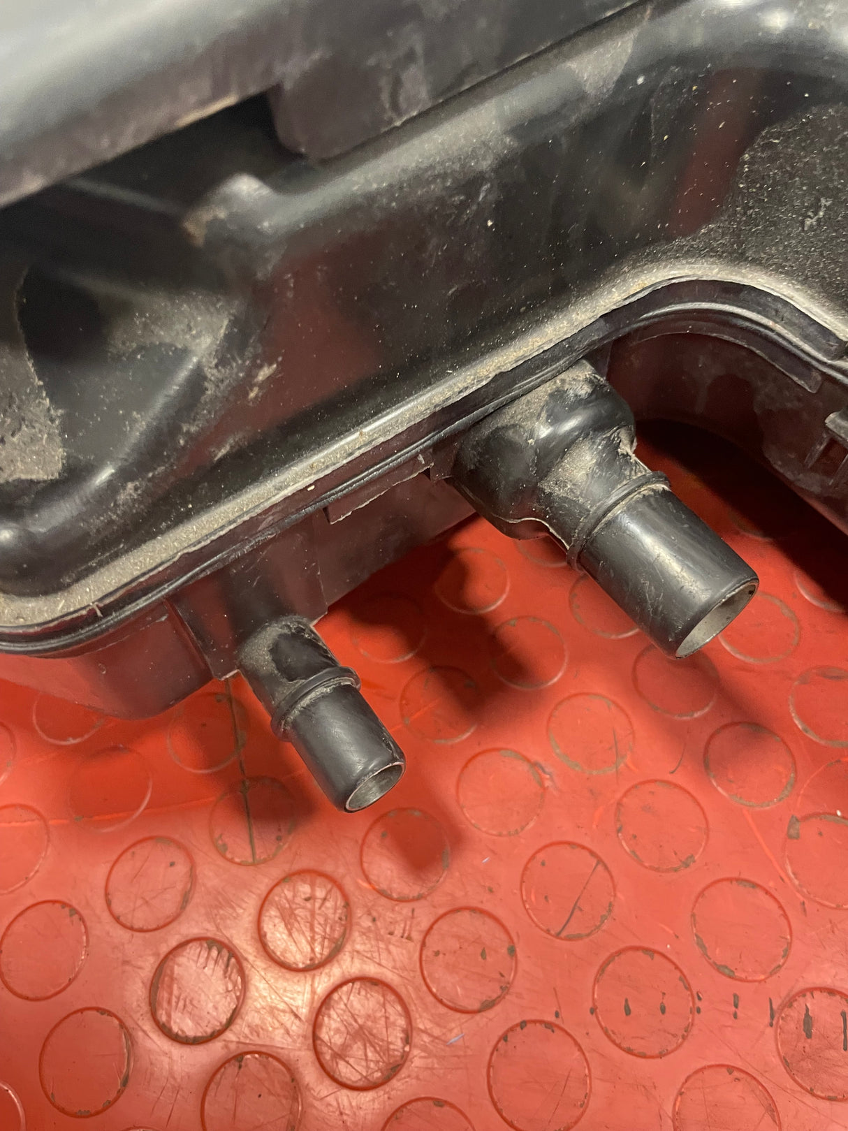 Volkswagen Crafter/MAN TGE ADBLUE TANK AND PUMP 2017-2025 P/N 2N0131877B