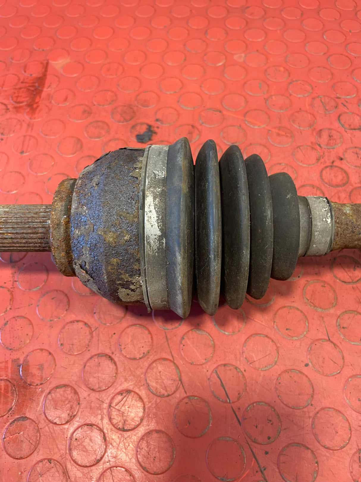 Renault Trafic/Vauxhall Vivaro/Nissan NV300 DRIVESHAFT Passenger Side 1.6 2014-2019 P/N 391018696R
