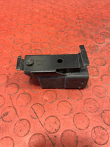 Citroen Berlingo/Peugeot Partner GLOW PLUG RELAY MODULE With BRACKET 2008-2018 P/N 9803299780 - 1