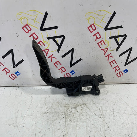 Volkswagen Crafter THROTTLE PEDAL 2021 P/N 2N2723503