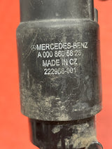 Volkswagen Crafter/Mercedes Sprinter WINDSCREEN WASHER BOTTLE PUMP 2006-2015 P/N A0008605826