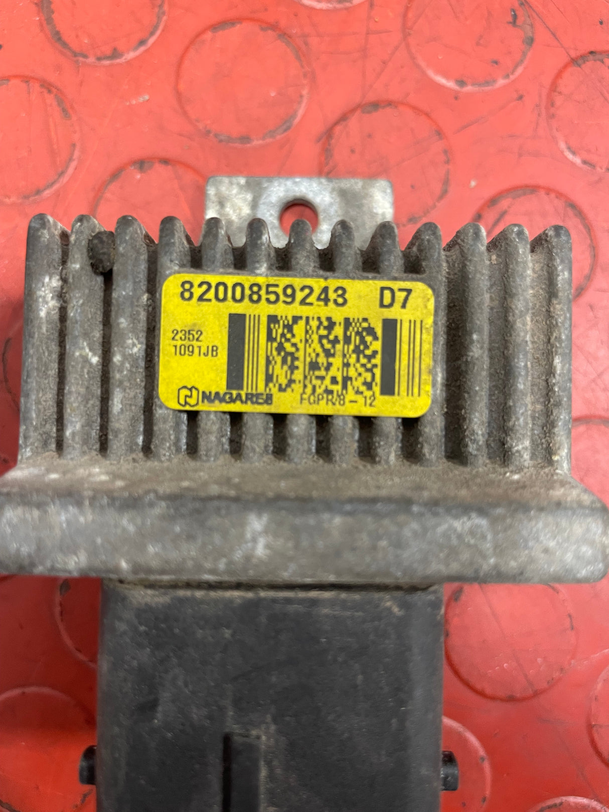 Renault Trafic/Vauxhall Vivaro/Nissan NV300 GLOW PLUG RELAY 2.0 2001-2014 P/N 8200859243