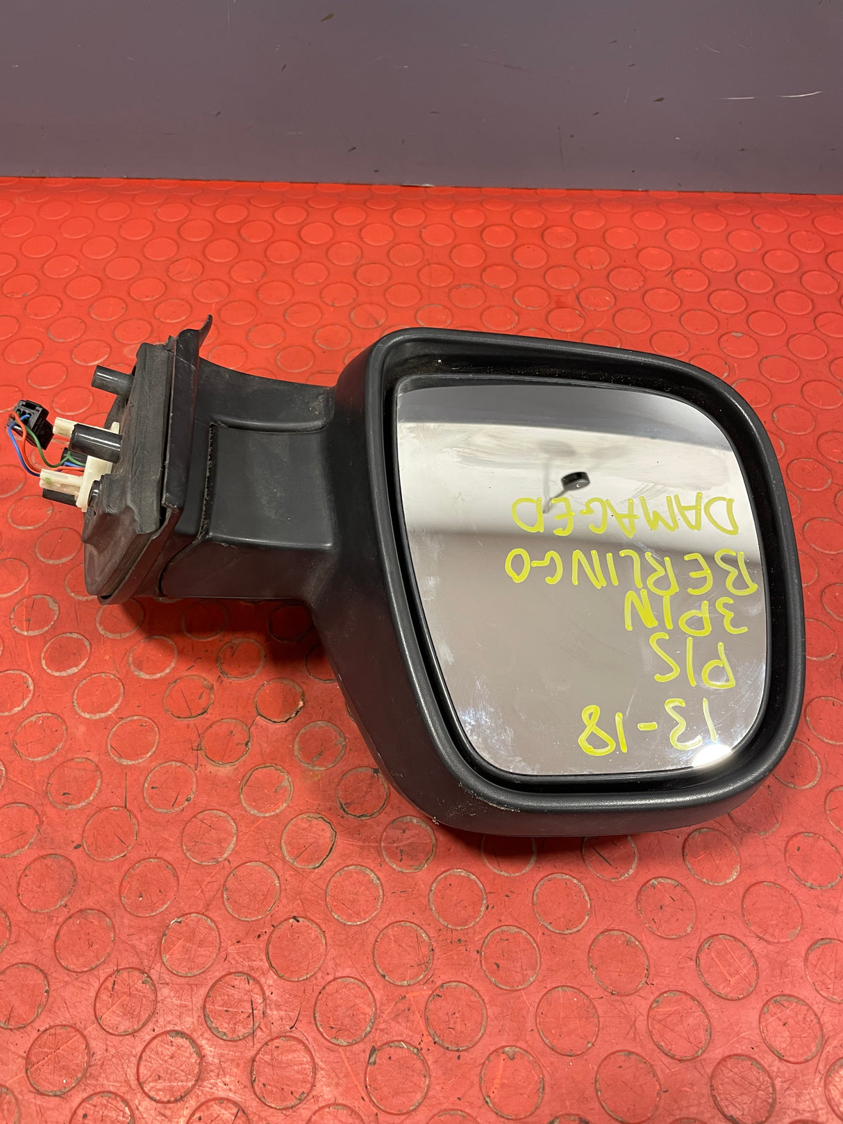 **DAMAGED** Citroen Berlingo/Peugeot Partner WING MIRROR Passengers Side 3 PIN 2013-2018 P/N 232636103 - 8