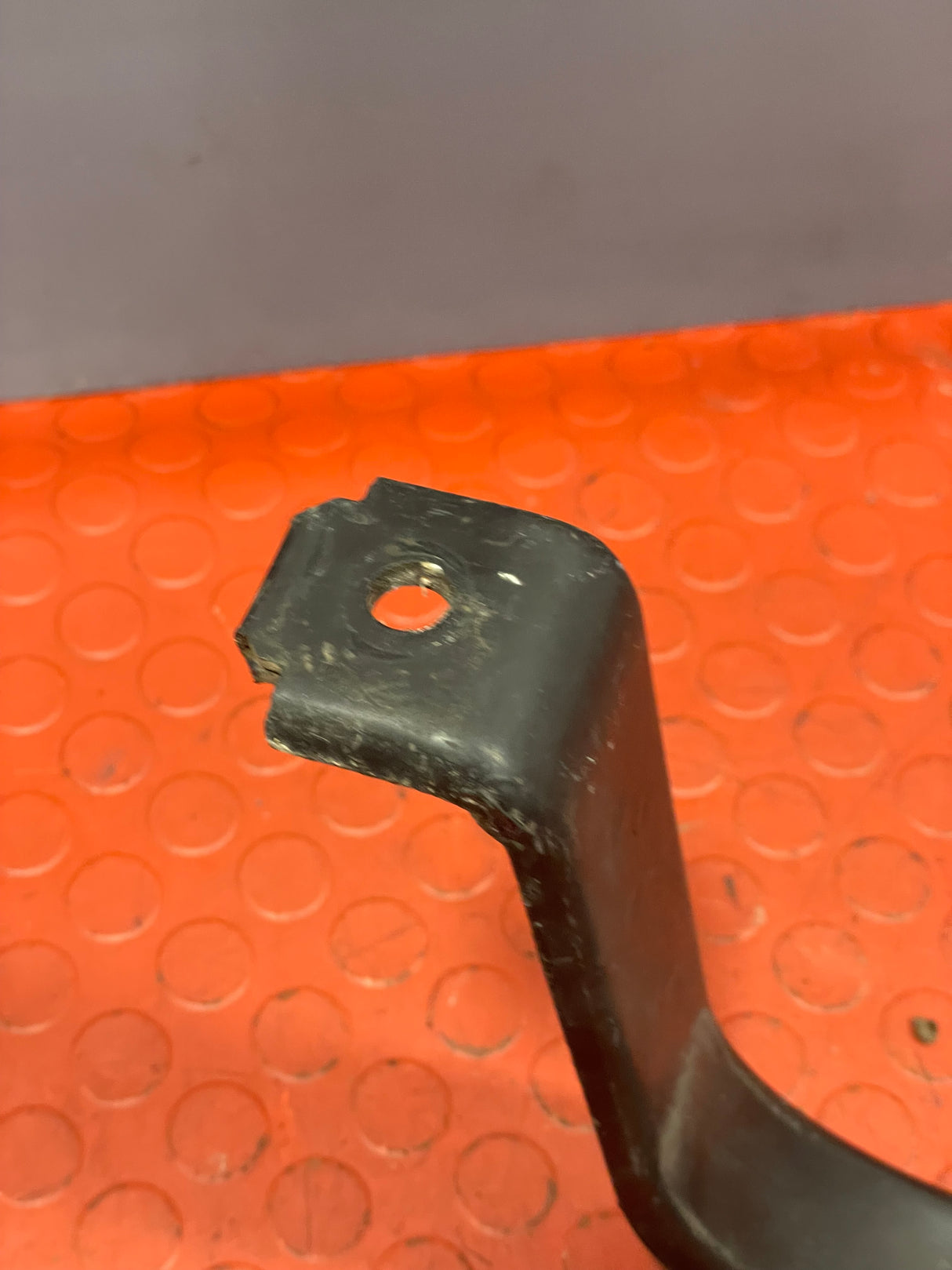 Ford Transit Custom FUEL TANK STRAP 2.0 2016-2023 P/N BK219092AD - 1
