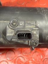 Renault Trafic/Vauxhall Vivaro AIR BOX LID WITH AIR FLOW METER 2014-2019 P/N H8201333223 - 1
