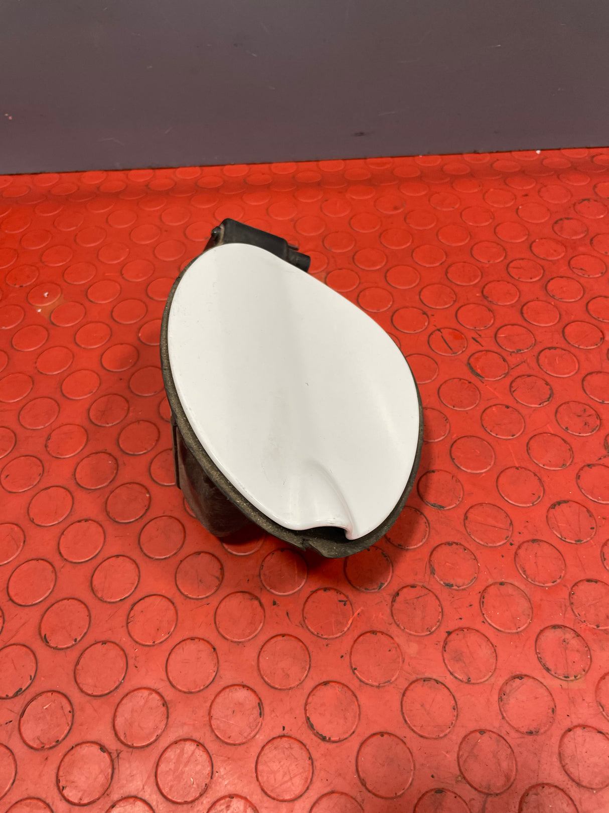 Ford Transit Connect FUEL FILLER CAP COVER & HOUSING (White) 2013-2018 P/N DT11V27936A/D