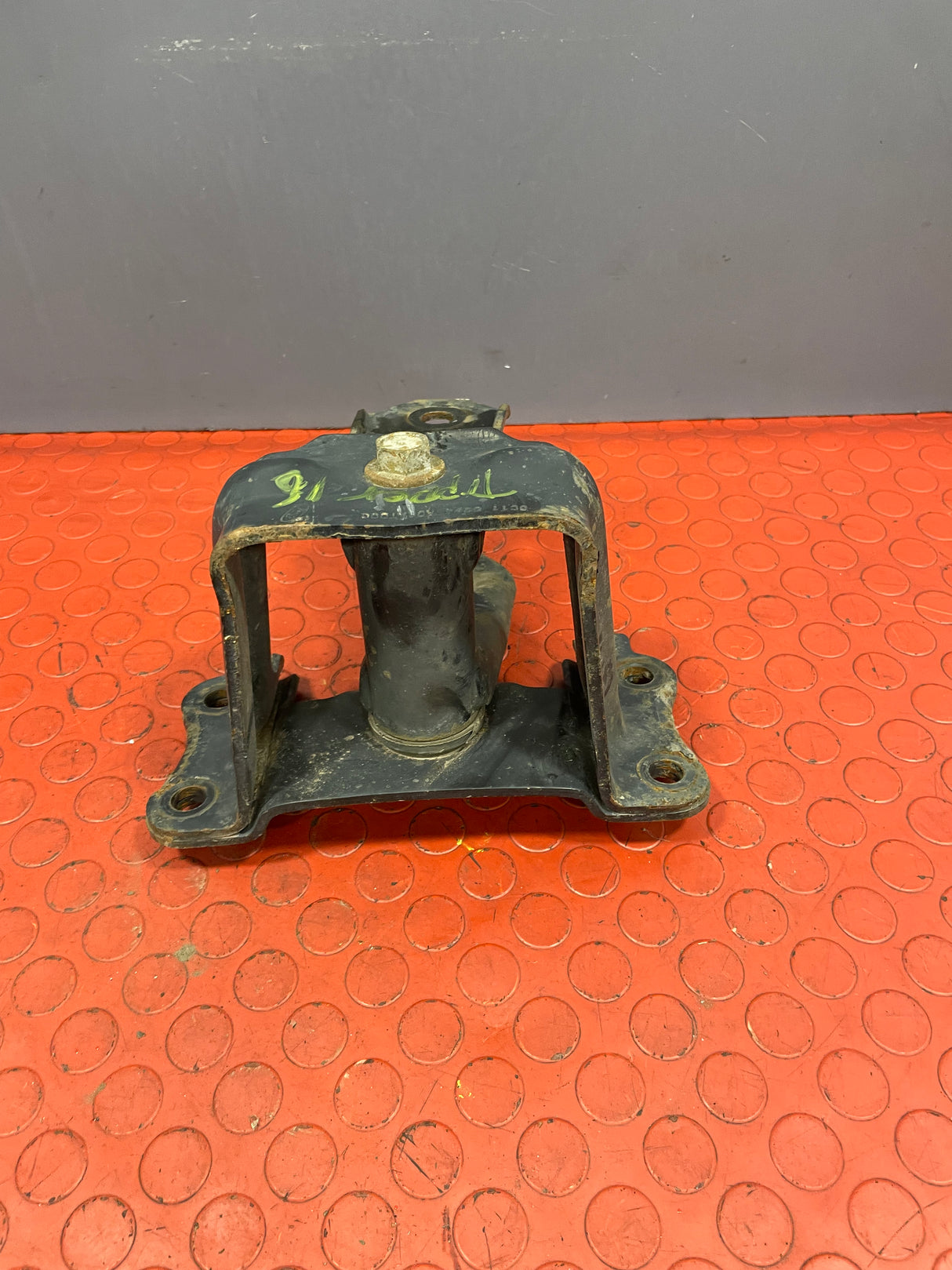 Ford Transit Tipper REAR LEAF SPRING HANGER / BRACKET Fits Both Sides MK8 2.2 2014-2021 P/N KK315776AA / 6C115894AD