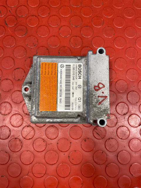 Mercedes Sprinter AIRBAG SENSOR/AIRBAG CONTROL MODULE P/N A9064461442