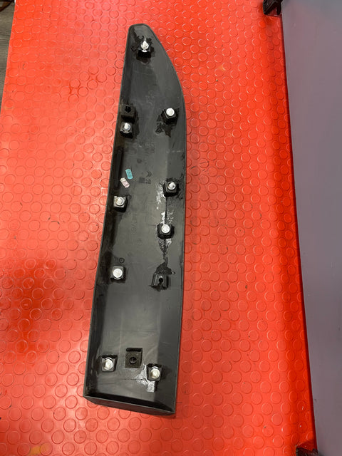 Citroen Berlingo/Vauxhall Combo/Peugeot Partner/Proace City DOOR MOULDING FRONT DRIVER SIDE 2019-2024  P/N 9817696277