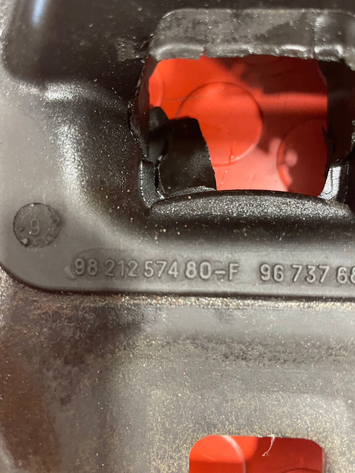 Citroen Dispatch/Peugeot Expert/Vauxhall Vivaro/Toyota Proace/Fiat Scudo GEARBOX MOUNT 2.0 2016-2024 P/N 9821257480
