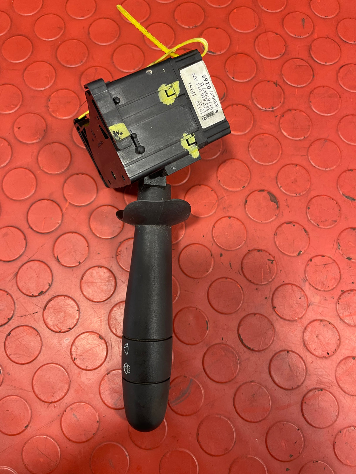 Renault Trafic/Vauxhall Vivaro WINDSHIELD WIPERS CONTROL SWITCH LEVER 2001-2014 P/N 91167047E - 1