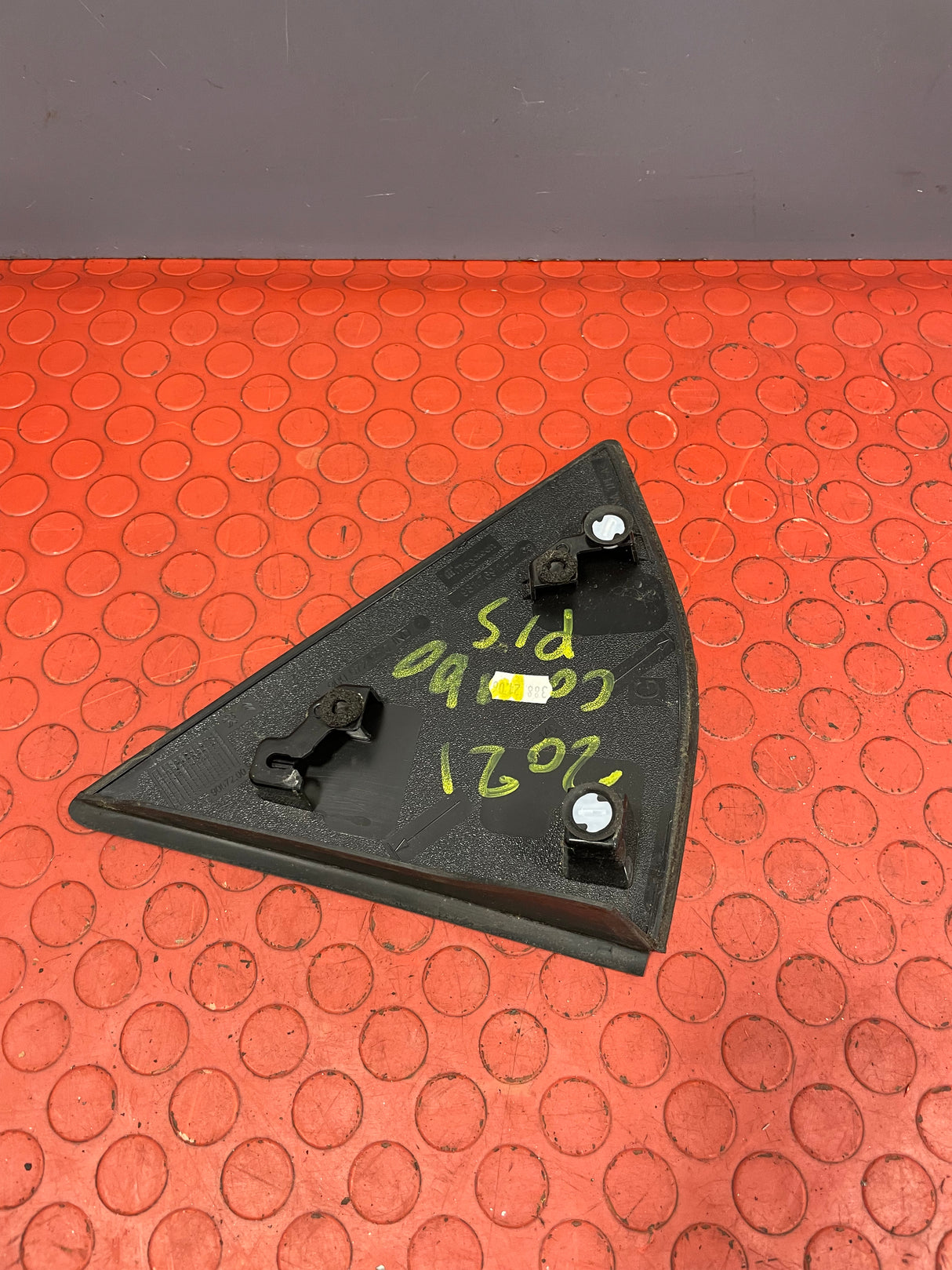 Citroen Berlingo/Peugeot Partner/Vauxhall Combo/Toyota Proace City WING TRIM Passenger's Side 2019-2024 P/N 9817691477
