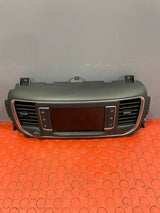 Citroen Dispatch/Peugeot Expert/Vauxhall Vivaro/Toyota Proace SAT NAV DISPLAY/SCREEEN HEAD UNIT 2016-2024 P/N 9831665880/98081732 ZD