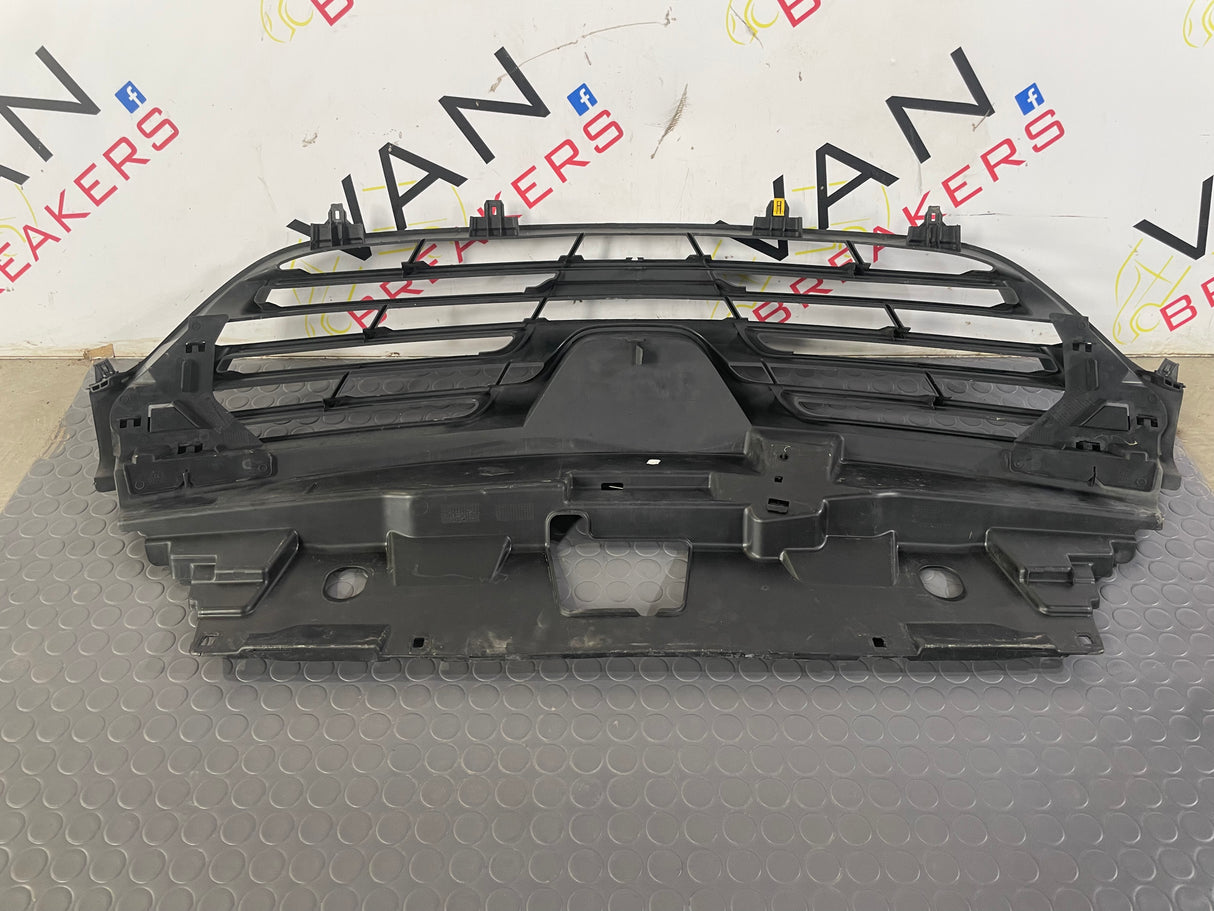 Renault Trafic FRONT GRILLE  BLACK 2014-2017 P/N 623108673R