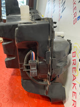 Citroen Berlingo Peugeot Partner Toyota Proace Vauxhall Combo ADBLUE TANK AND PUMP  2019-2024 P/N 9817601880