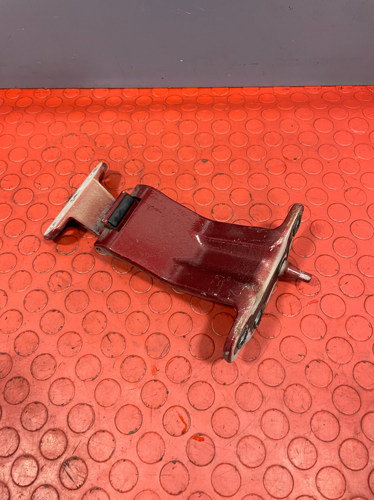 Ford Transit Custom TOP RIGHT REAR DOOR HINGE (Maroon) P/N 2016-2023 P/N BK21V42982AG