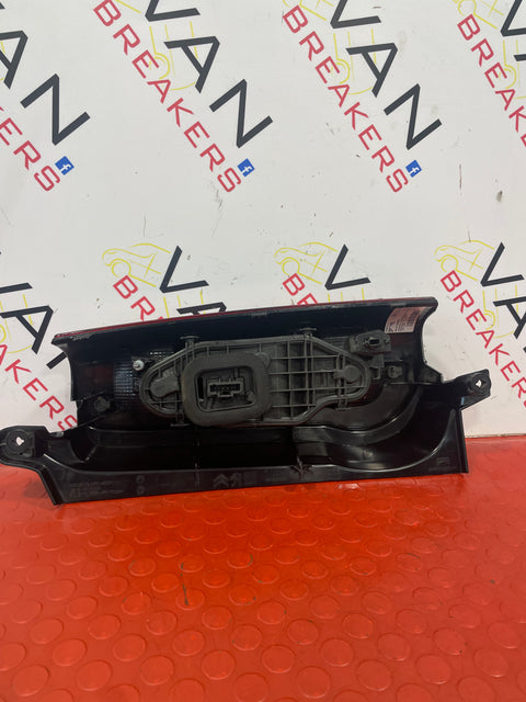 Citroen Berlingo/Peugeot Partner/Vauxhall Combo/Toyota Proace City PASSENGER'S SIDE TAILLIGHT 2019-2024 P/N 9819235880