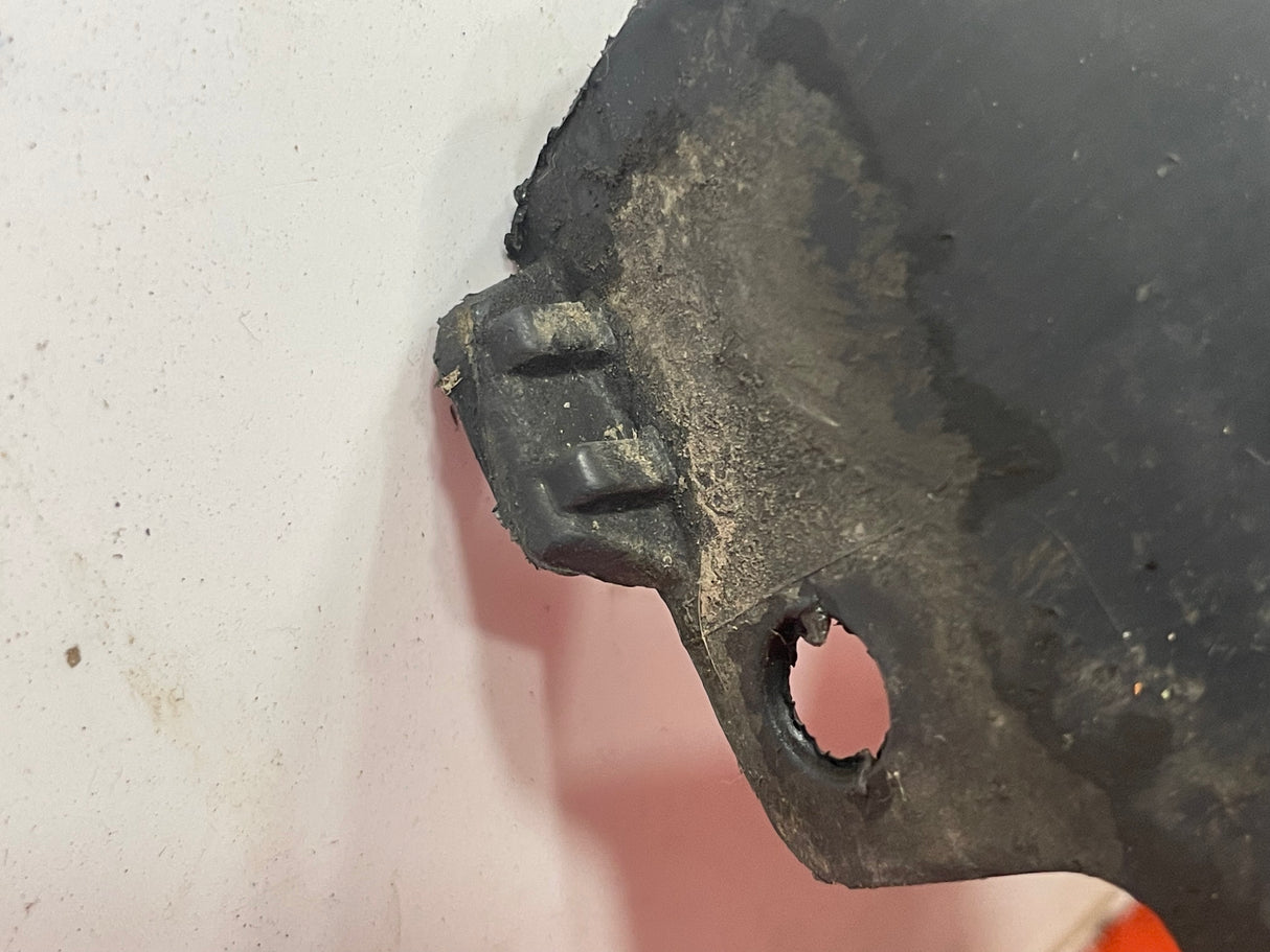 Citroen Berlingo Peugeot Partner Toyota Proace City Vauxhall Combo DRIVERS SIDE FRONT BUMPER CARRIER 2019-2024  P/N 9816768780