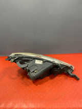 Citroen Dispatch/Peugeot Expert/Toyota Proace/Fiat Scudo HEADLIGHT Passenger's Side (1 Bulb Missing/Partly Yellowish Lens ) 2007-2016 P/N 89901163