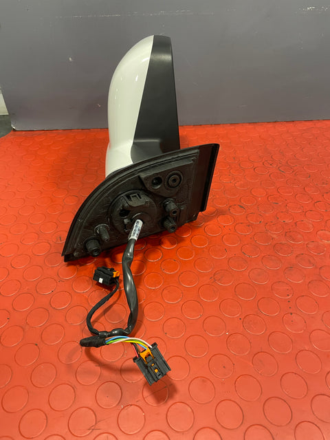 Citroen Berlingo/Peugeot Partner/Vauxhall Combo/Toyota Proace City DRIVERS SIDE ELECTRIC WING MIRROR (WHITE) 2019-2024 P/N 98169899XT - 1