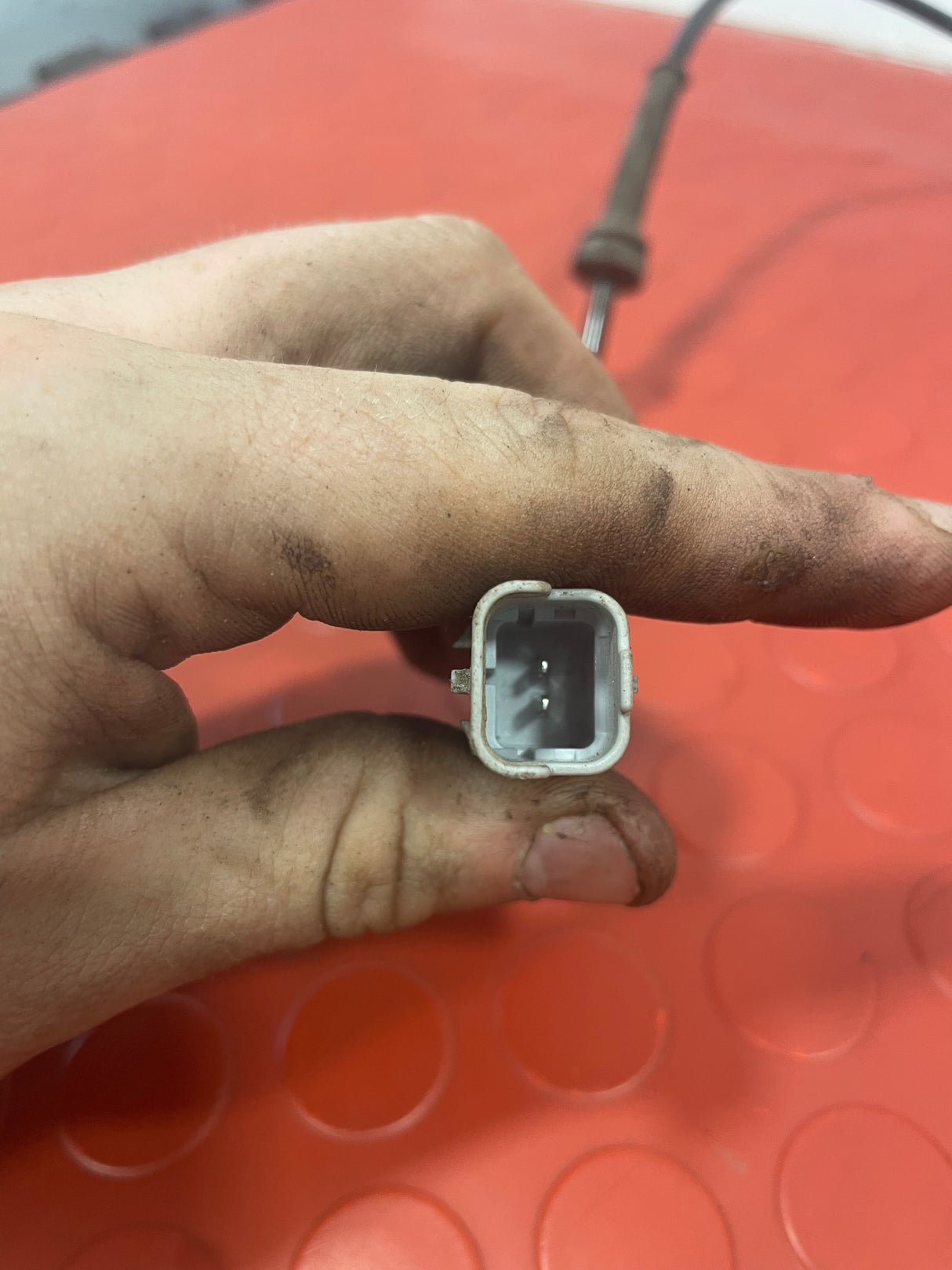 Citroen Berlingo DRIVERS SIDE FRONT HUB WITH DISC AND CALIPER 1.6 HDI 2008-2018 P/N CBFRH08