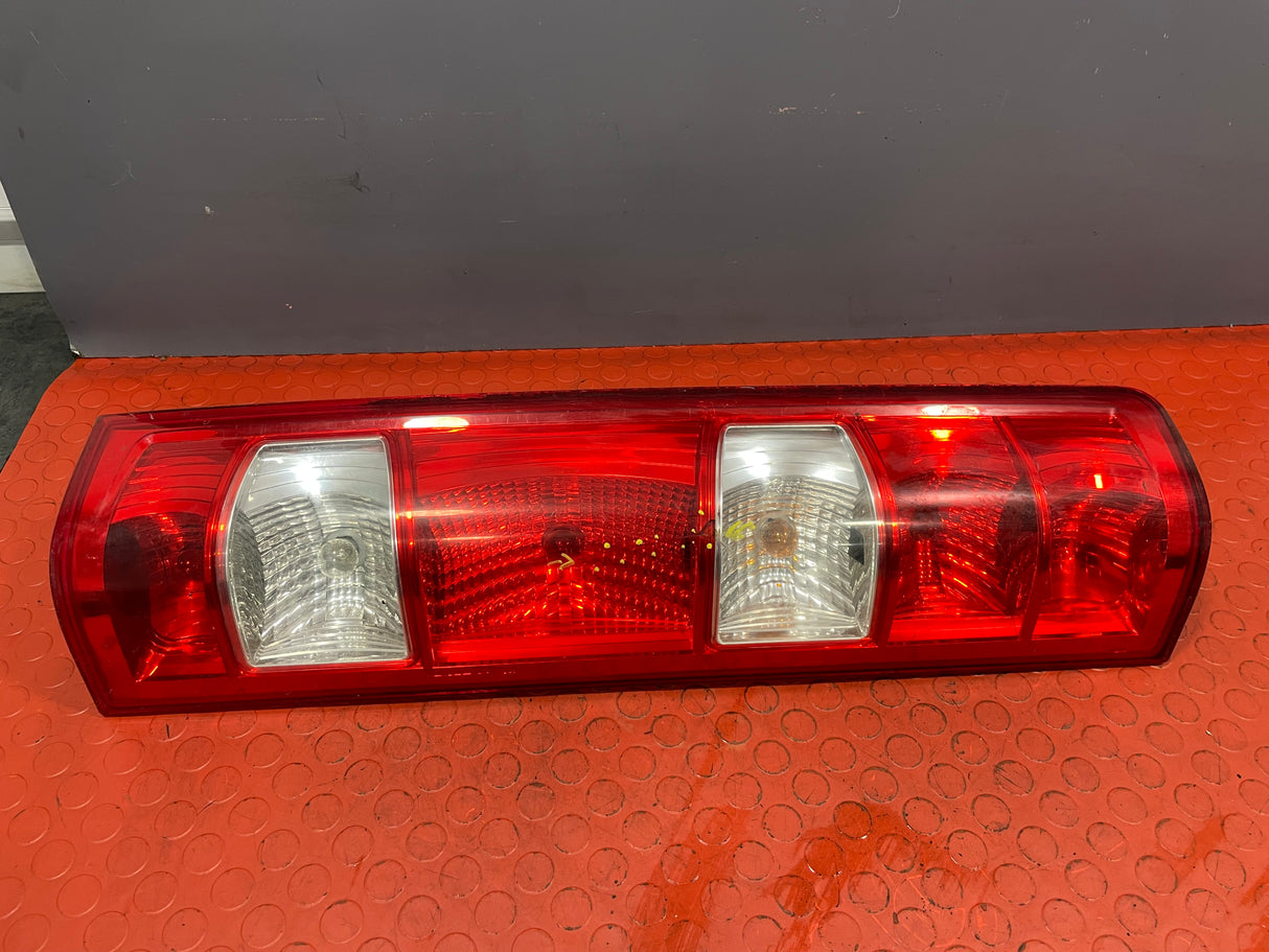 Saic Iveco Daily TAILLIGHT ASSEMBLY (with Hairline Crack) Passenger's Side 2006-2014 P/N 69500591