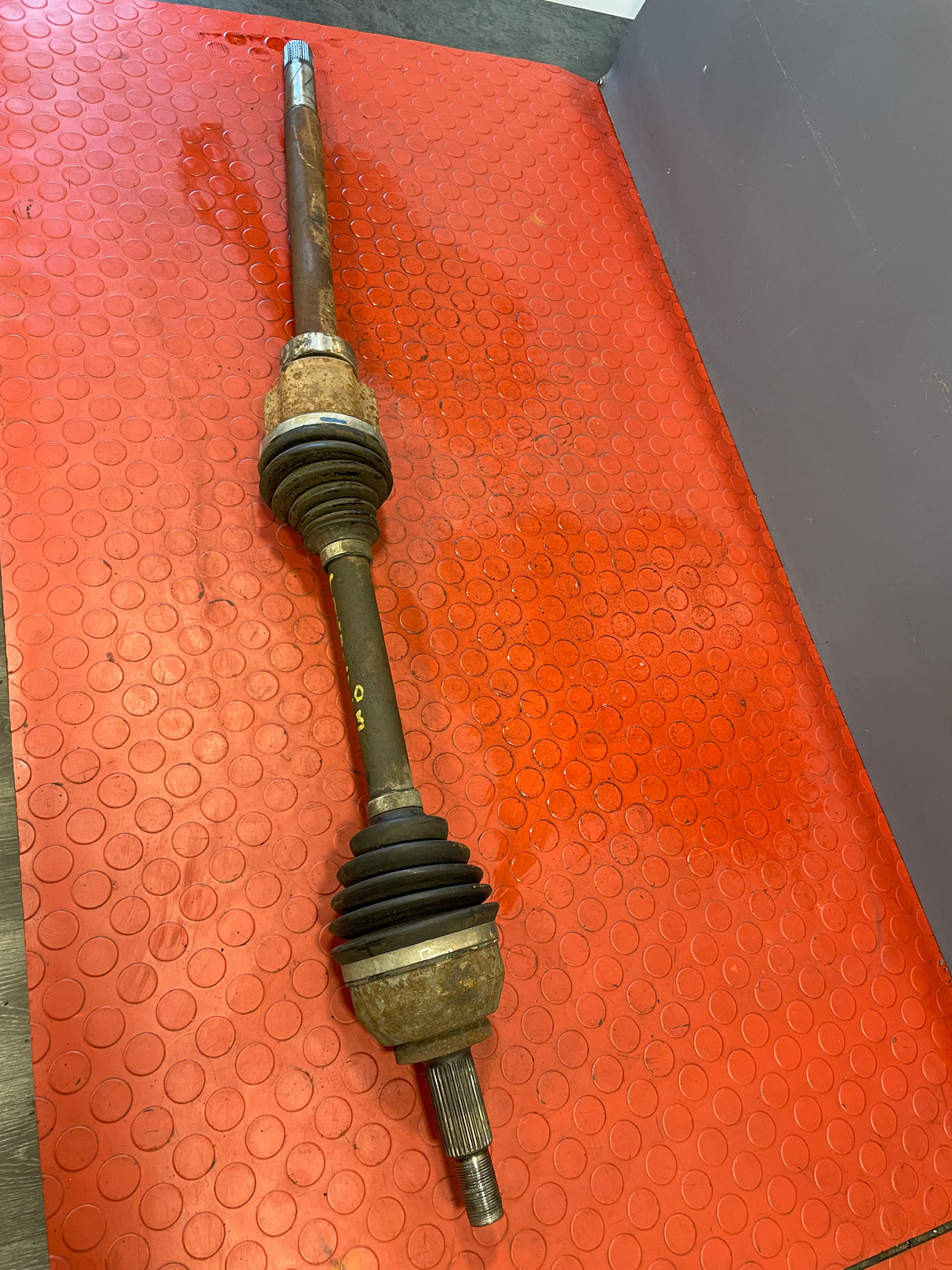Renault Trafic/Nissan NV300 DRIVESHAFT Drivers Side 2.0 2014-2025 P/N 391005751R