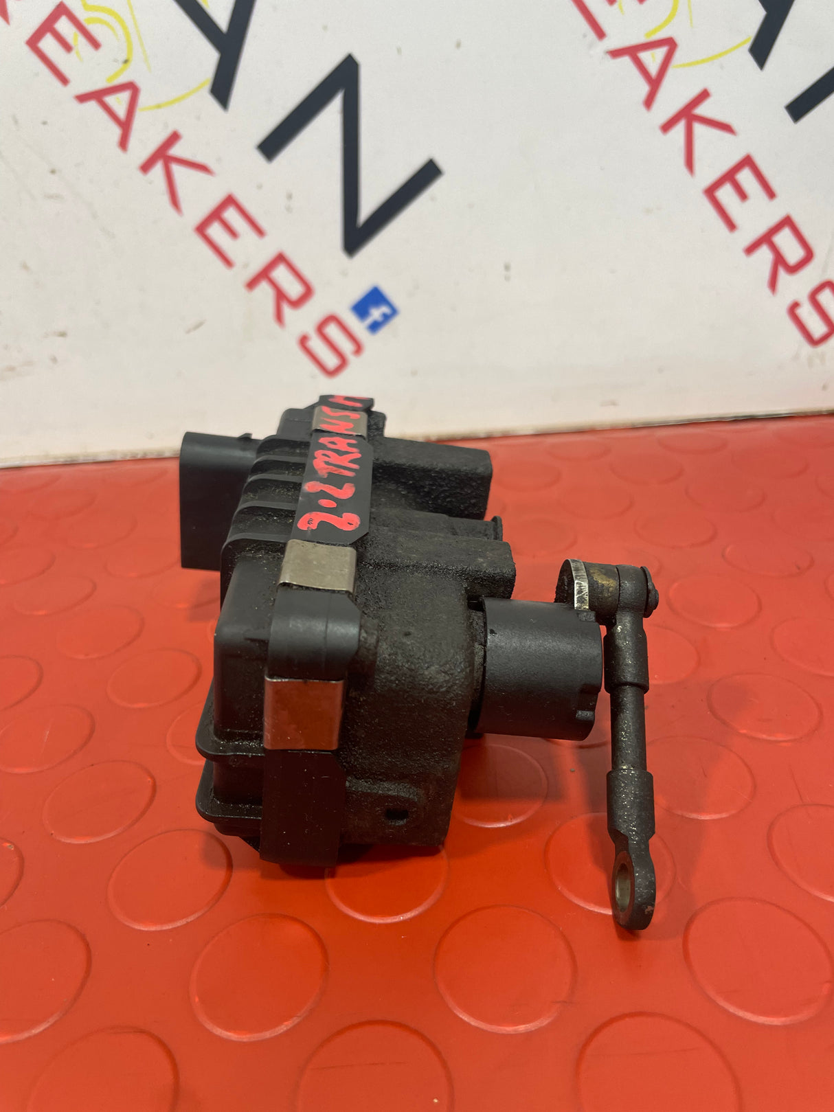 Ford Transit ELECTRONIC TURBOCHARGER ACTUATOR 2.2 (G-88 / 09103 L2) TDCI P/N 6NW009550