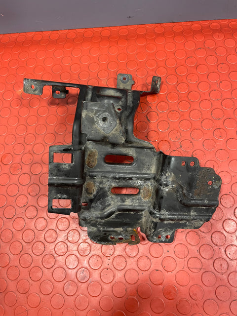 Ford Transit Custom Mk8 UNDER BONNET FUSE BOX BRACKET  2014-2023 P/N JK21V020C74BB