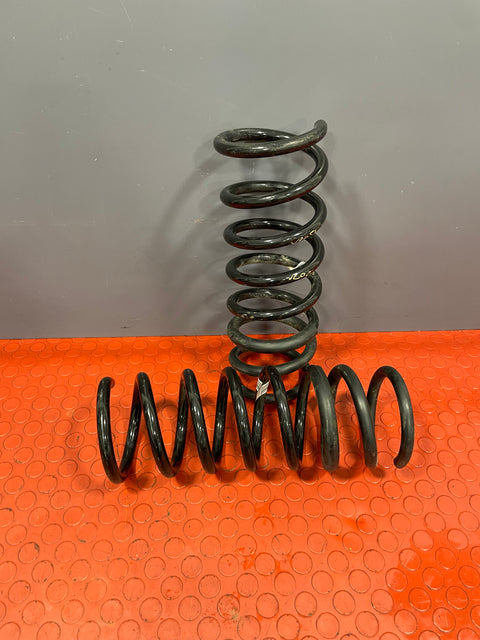 Citroen Berlingo/Peugeot Partner/Vauxhall Combo/Toyota Proace City REAR COIL SPRING PAIR  2019-2024 P/N 9824534080 - 1