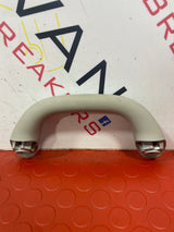 Nissan Navara FRONT INTERIOR ROOF GRAB HANDLE 2015-2024 P/N 739424KJ0B