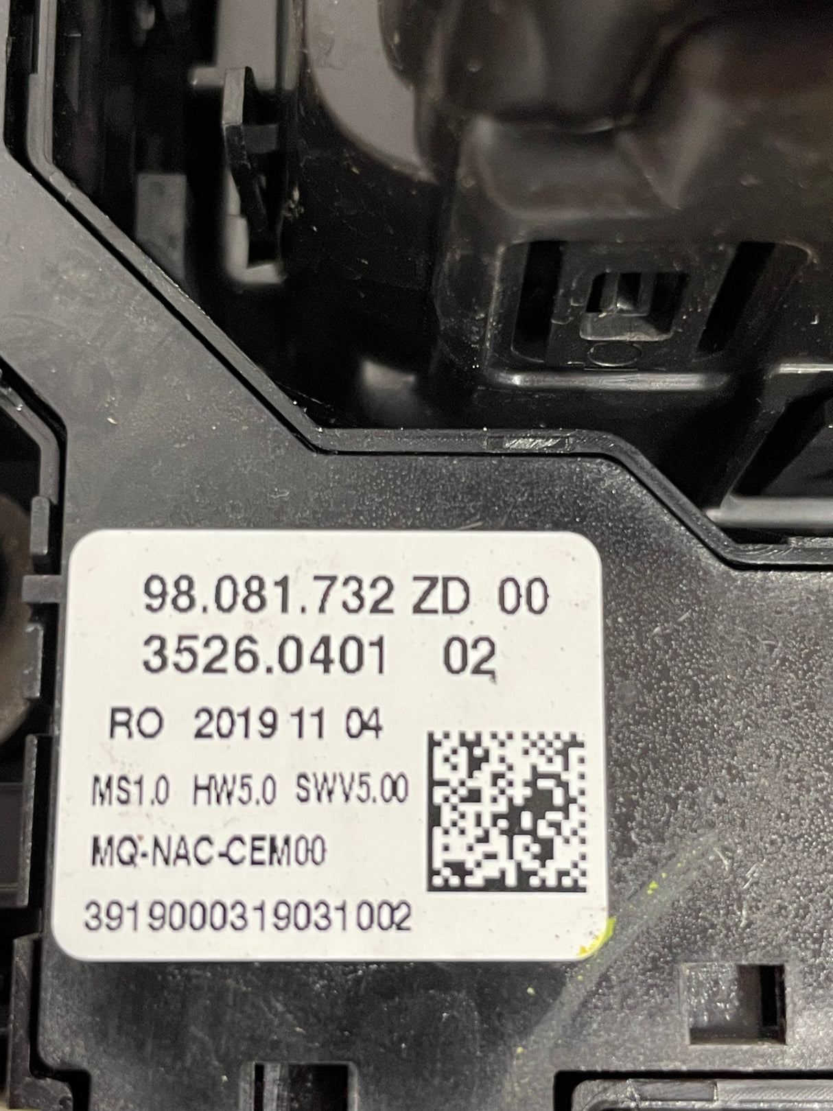 Citroen Dispatch/Peugeot Expert/Vauxhall Vivaro/Toyota Proace  MULTI FUNCTION  RADIO  AUDIO AND SAT NAV DISPLAY WITH SURROUND AND HEAD UNIT 2016-2024 P/N 9831665880 9834032980