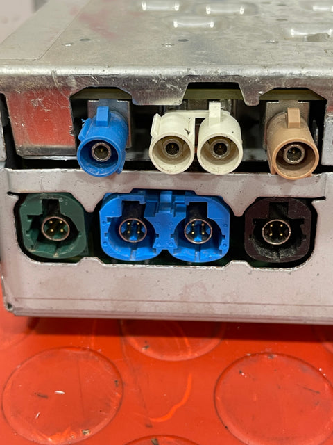 Citroen Dispatch Peugeot Expert Toyota Proace Vauxhall Vivaro(19)  NAVIGATION SAT NAV AUDIO DAB RADIO HEAD UNIT 2017-2024 P/N  9820250480