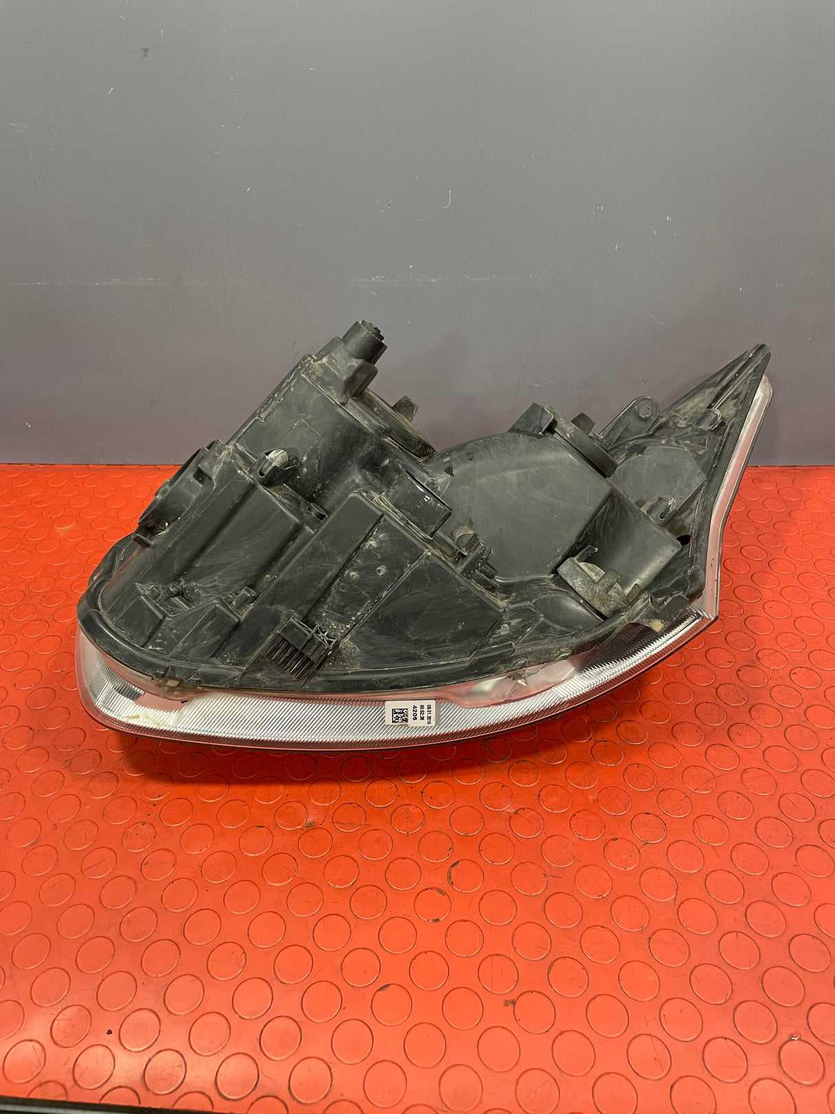 Ford Transit MK8 HEADLIGHT ASSEMBLY Driver's Side MK8 2014-2018 P/N BK3113W029AF - 1