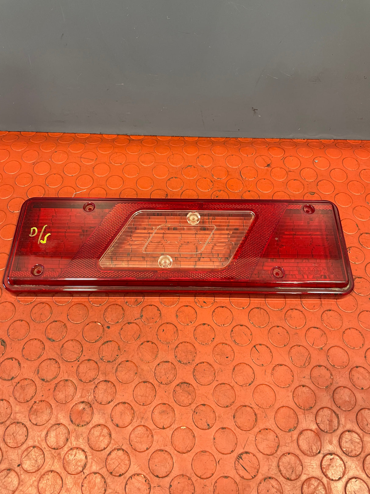 Ford Transit Tipper Pick-Up TAILLIGHT COVER  Driver's Side MK8 2014 P/N BK3113404CC / 1847494