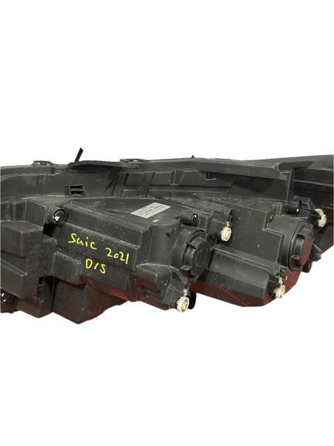 Maxus Deliver 9 2021 DRIVERSIDE HEADLIGHT (DAMAGED CLIPS) P/N C00076962