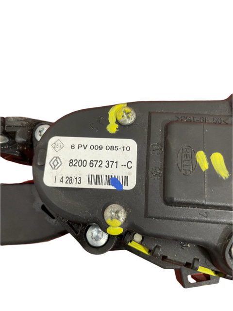 Renault Master/ Vauxhall Movano 2.3 ACCELERATOR PEDAL 2015 (6 PIN) P/N 8200672371c