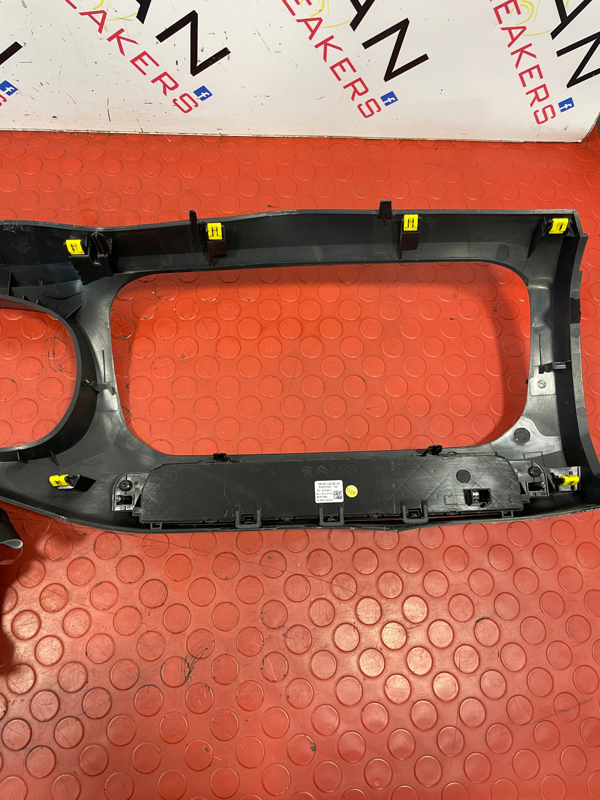 Peugeot Expert Citroen Dispatch Toyota Proace DASHBOARD TRIM CLIMATE CONTROLS WITH STEERING COLUMN TOP 2018-2024  P/N 9809503677