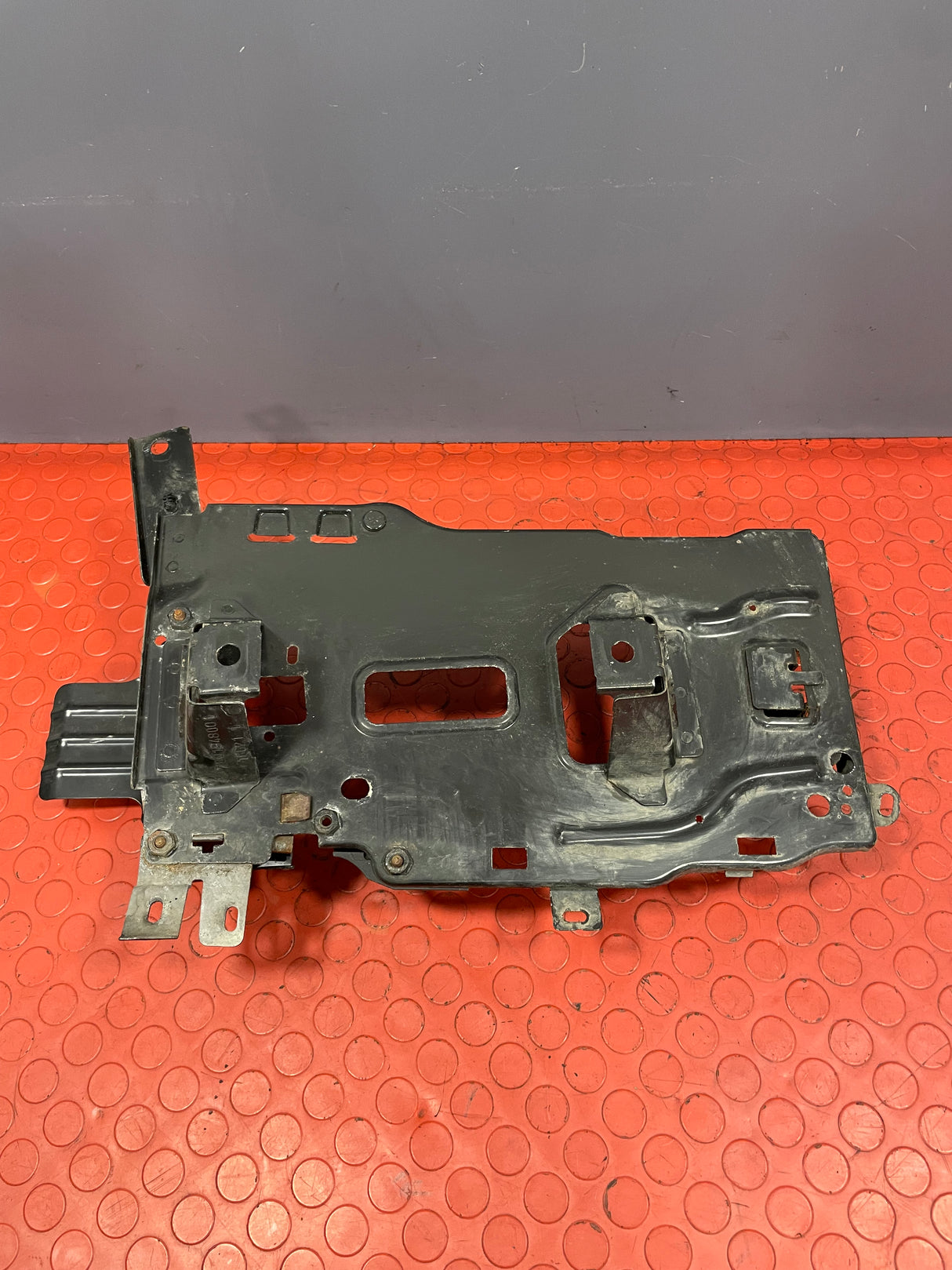 Citroen Berlingo/Peugeot Partner/Vauxhall Combo/Toyota Proace City BATTERY TRAY 2019-2024 P/N 981528858000 - 1
