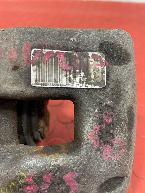 Citroen Dispatch/ Peugeot Expert/ Toyota Proace/ Vauxhall Vivaro(19) REAR LEFT BRAKE CALIPER P/N 9805341780