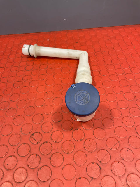 Citroen Berlingo/Peugeot Partner/Vauxhall Combo/Toyota Proace City WINDSCREEN WASHER FILLER PIPE w/ CAP 2019-2024 P/N 9816645880