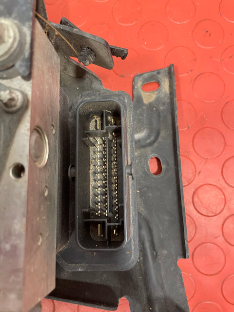 Ford Transit Custom  ABS PUMP/MOLDULE AND BRACKET MK8 2016 ONWARDS  P/N 0265956396