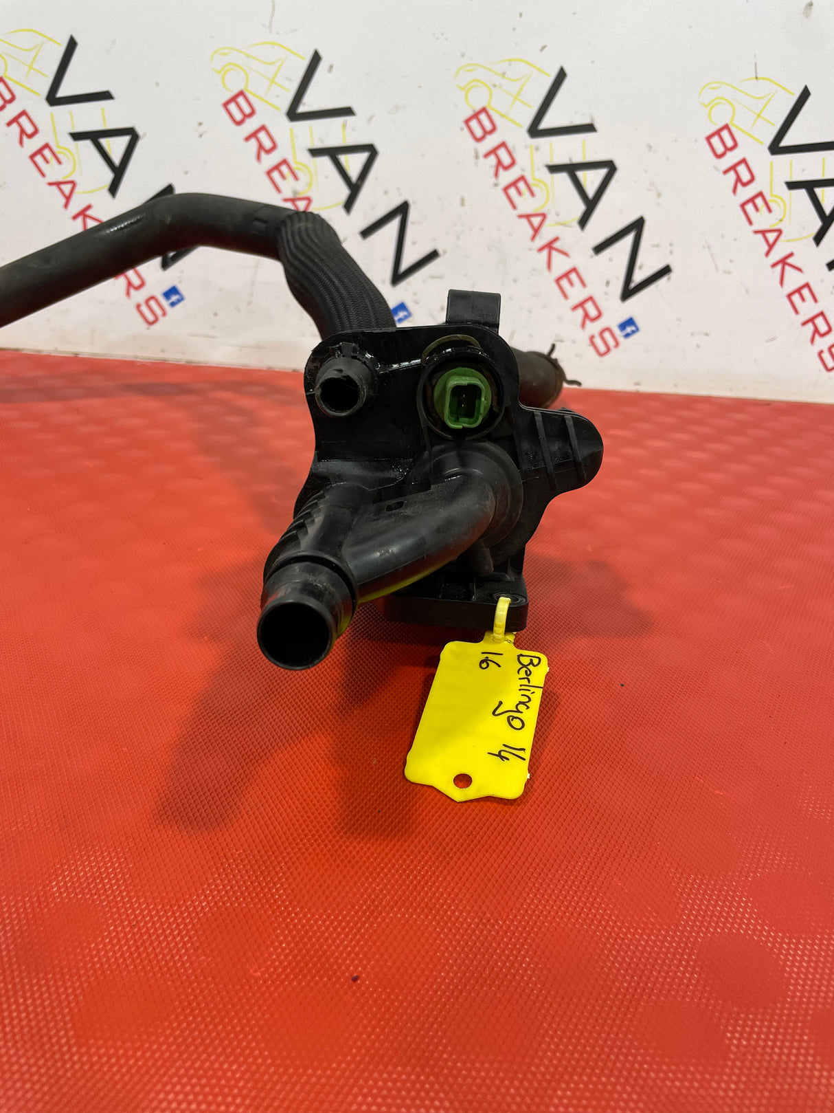 Citroen Berlingo/Peugeot Partner  THERMOSTAT HOUSING 1.6 2013-2018 P/N 9684588980