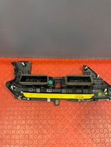 Saic Maxus Deliver 9 DASHBOARD SWITCHES/CENTER AIR VENTILATION 2.0 2021-2024 P/N C00254995 / C00118087 / C00118092