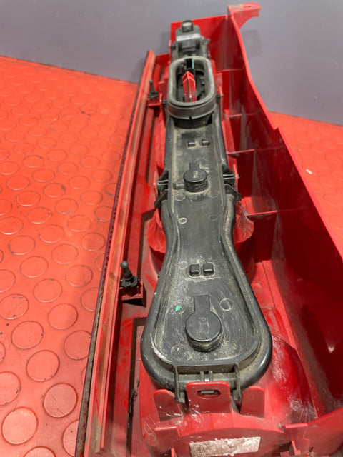 Peugeot Expert/Citroen Dispatch/Fiat Scudo/Toyota Proace TAIL LIGHT ASSEMBLY Driver's Side 2008-2016 P/N 1400455780