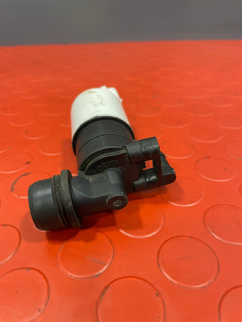Citroen/Peugeot/Fiat WINDSCREEN WASHER WATER PUMP P/N 363338790