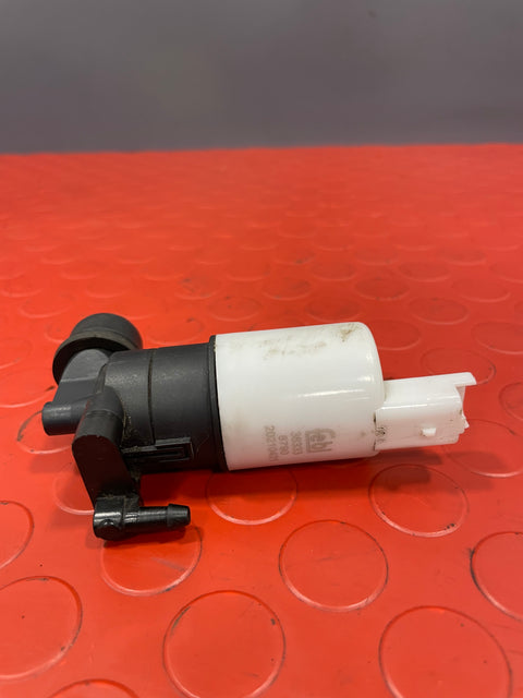 Citroen/Peugeot/Fiat WINDSCREEN WASHER WATER PUMP P/N 363338790