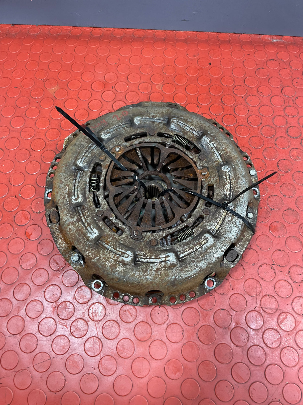 Citroen Relay/Peugeot Boxer/Fiat Ducato CLUTCH KIT PRESSURE PLATE & CLUTCH LINING 2.0 2008-2019 P/N126006510